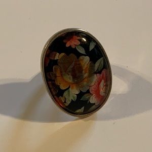 FXI Floral Accent Ring
